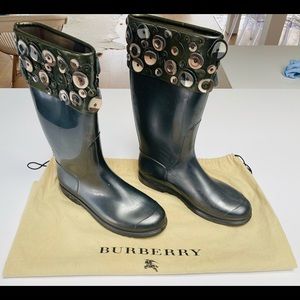 Burberry rain Boots